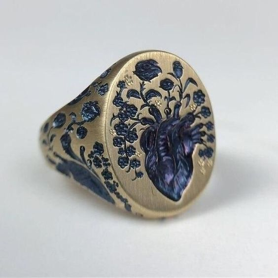 Vintage blauwe bloem gouden ring