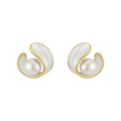 Luxe Gouden Oorbellen met Witte Opalen en Parels - Saphira