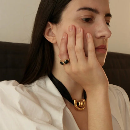 Vergulde Onyx Ring - Celina