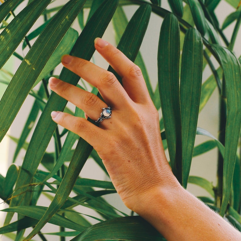 Stijlvolle Maansteen Statement Ring - Iris