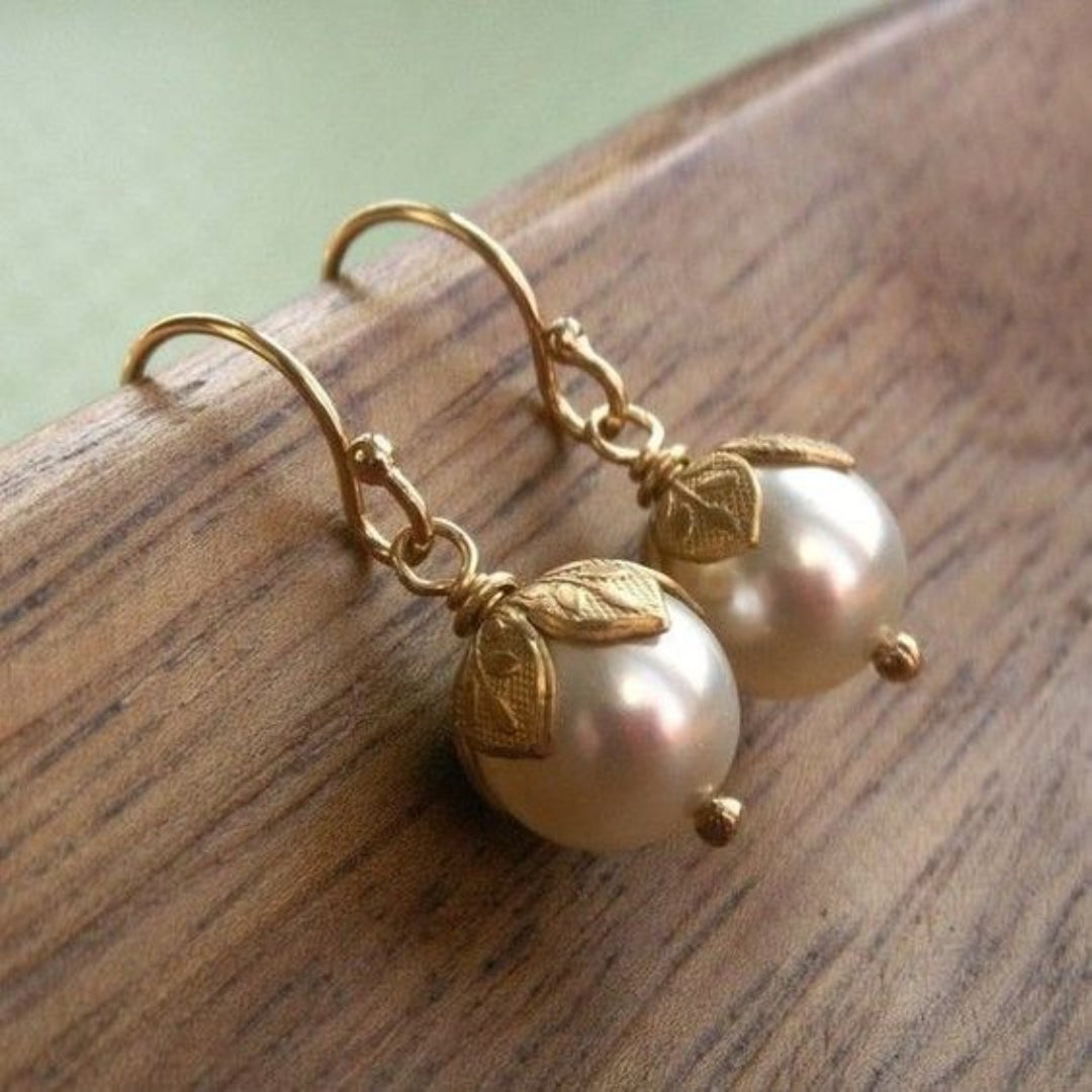 Vintage gouden blad parel oorbellen