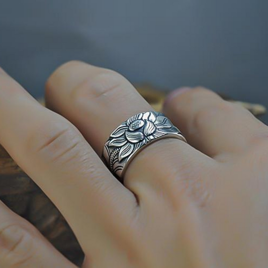 Zilveren Lotus Sutra-ring | Uniek & Stijlvol ontwerp