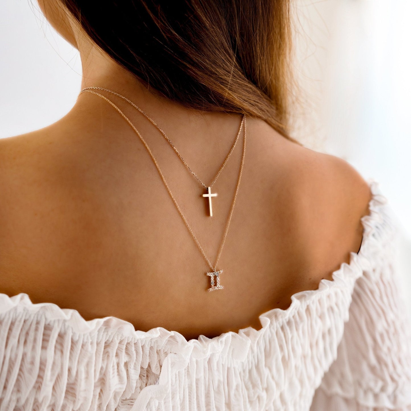 Kruishanger Ketting - Isabella