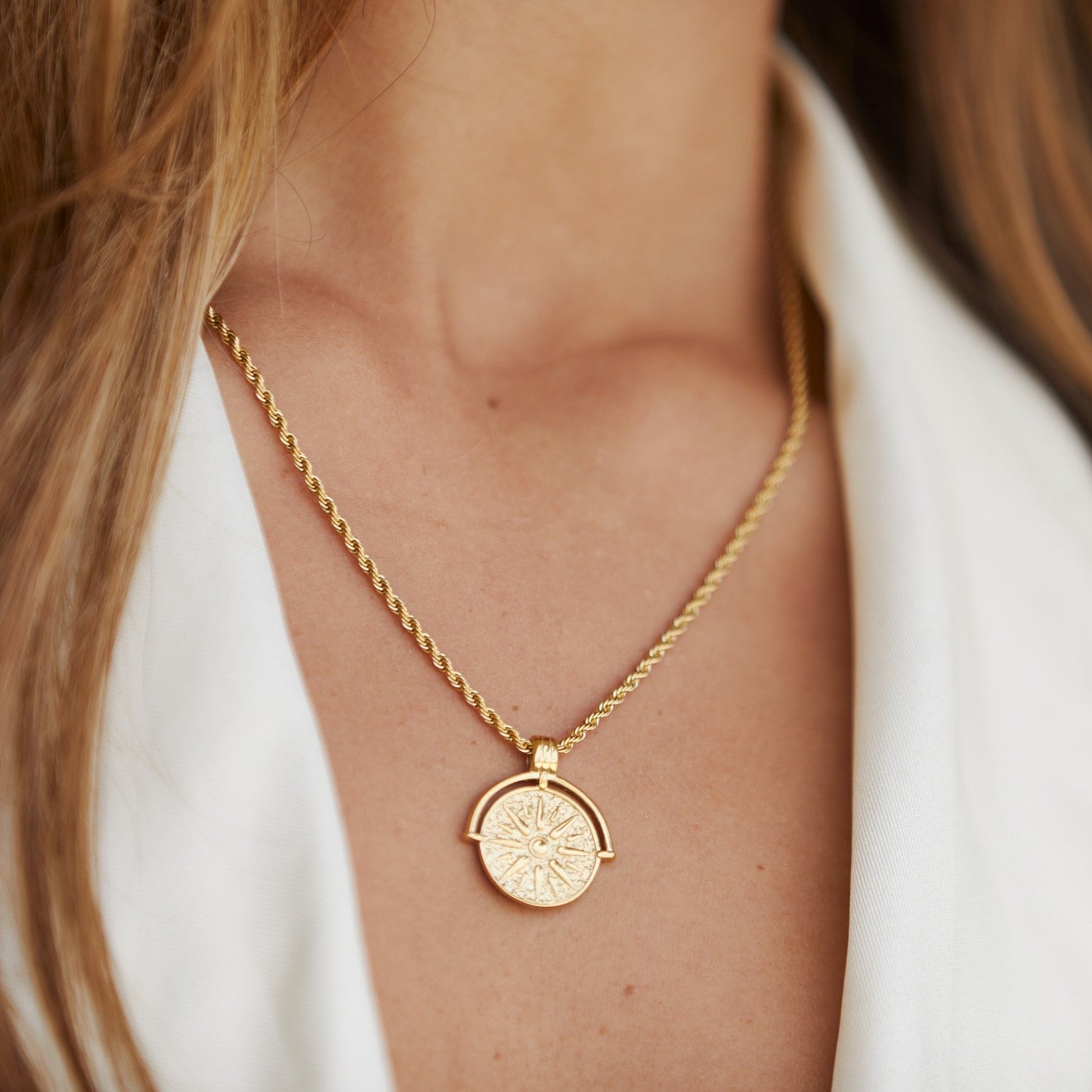 Stijlvollle Zonhanger Ketting - Aurora