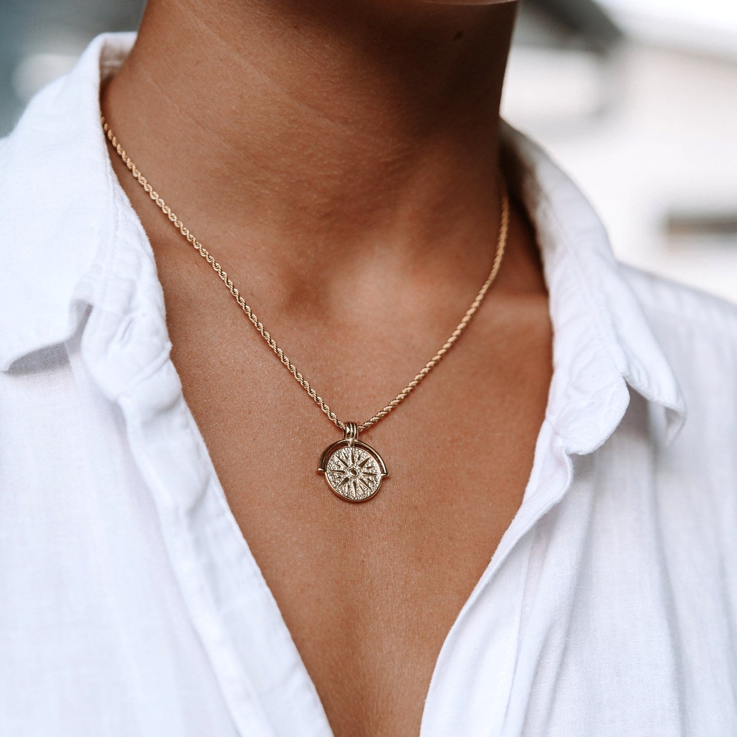 Stijlvollle Zonhanger Ketting - Aurora