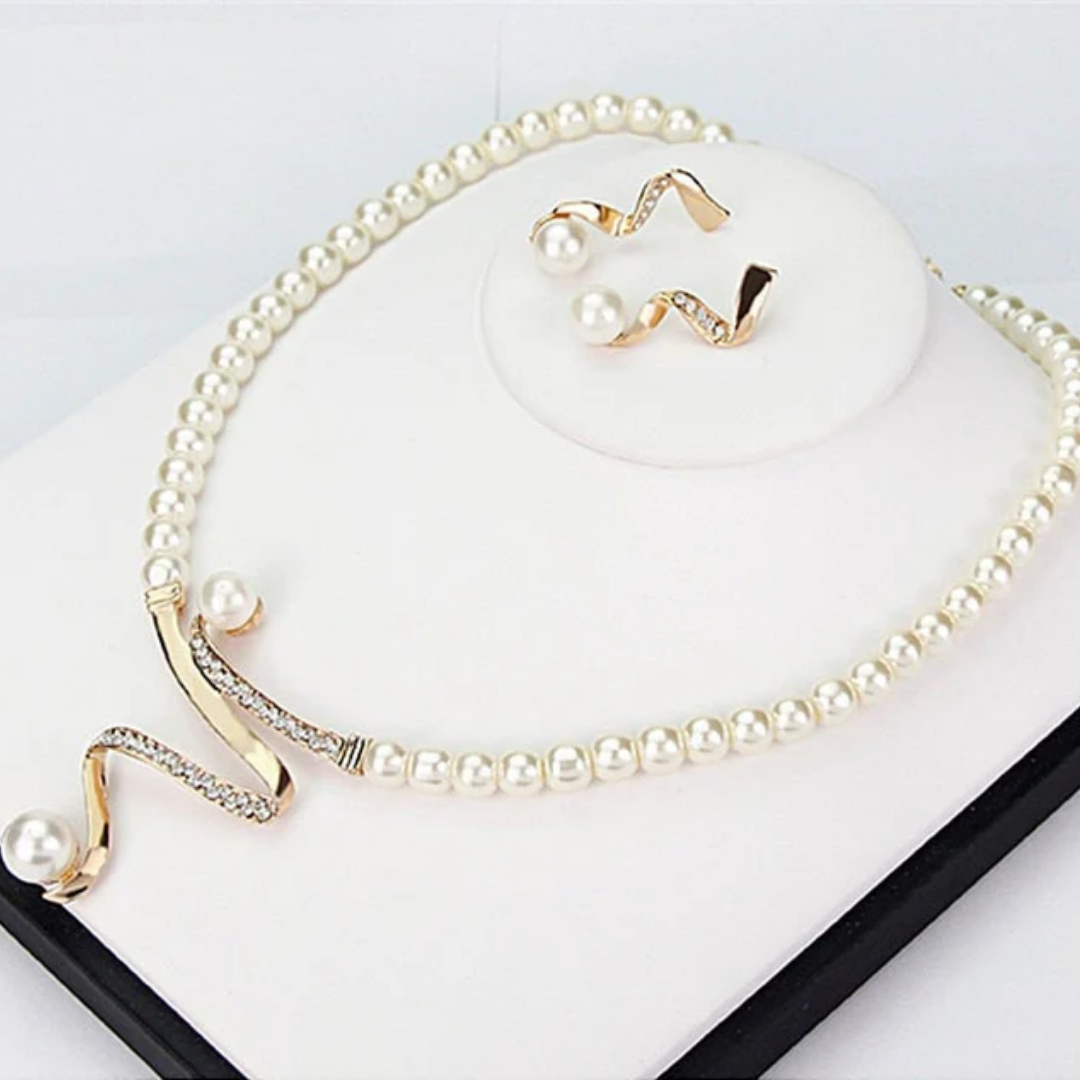 Natuurlijke Parel Ketting + Oorbellen Set